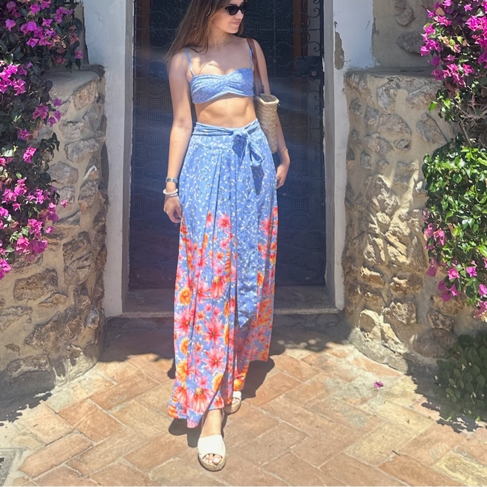 Agua Buendita x Revolve Set